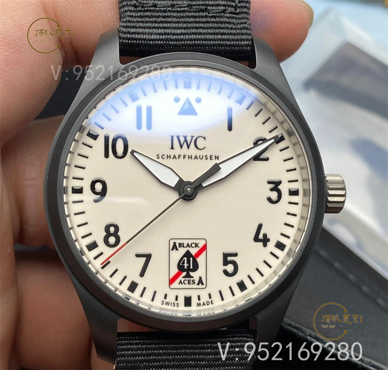 M+廠萬(wàn)國(guó)馬克飛行員黑桃A超級(jí)夜光表如何，表盤夜光對(duì)版嗎-復(fù)刻表