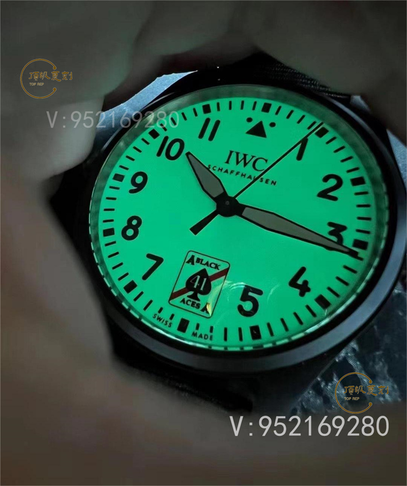 M+廠萬(wàn)國(guó)馬克飛行員黑桃A超級(jí)夜光表如何，表盤夜光對(duì)版嗎-復(fù)刻表