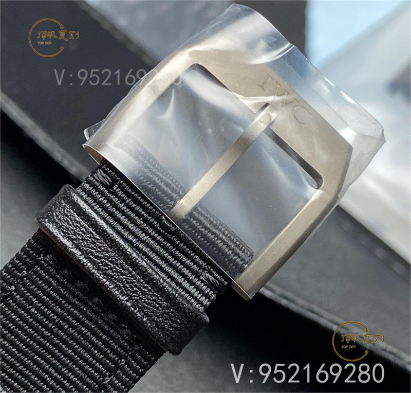 M+廠萬(wàn)國(guó)馬克飛行員黑桃A超級(jí)夜光表如何，表盤夜光對(duì)版嗎-復(fù)刻表